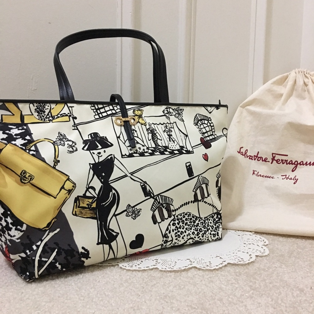 NWOT. Salvatore Ferragamo Handbag - Made in Italy